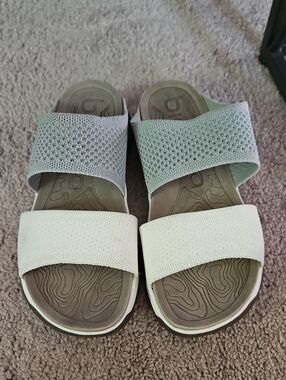 Bionica Nilsa Slide Sz 9 Light Gray and White